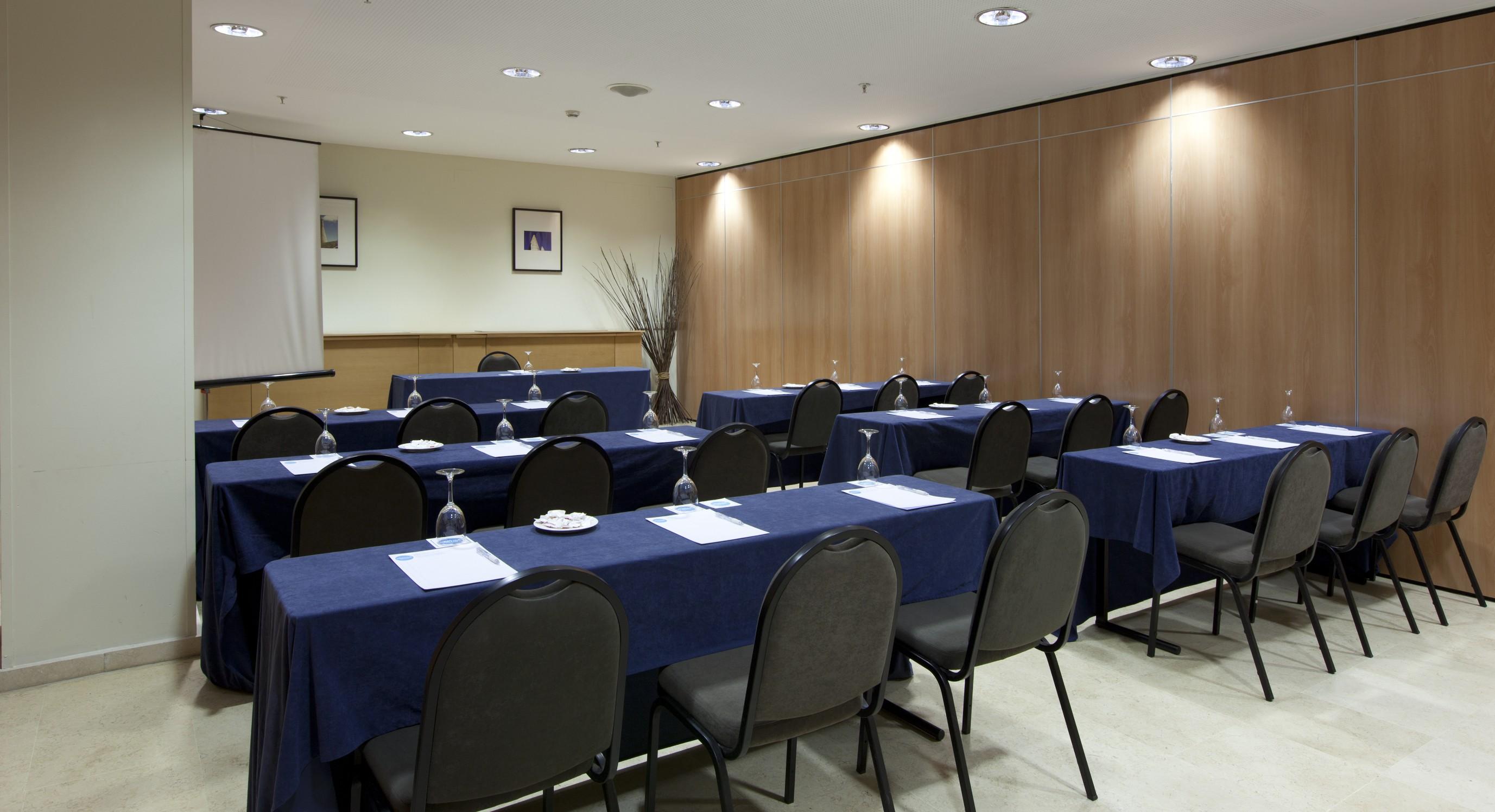 Vertice Sevilla Exterior photo